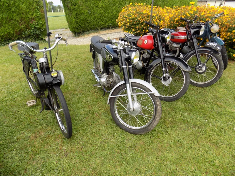 Quelques vieilles motos