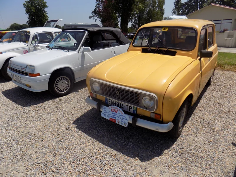 Renault Super 5 et R4