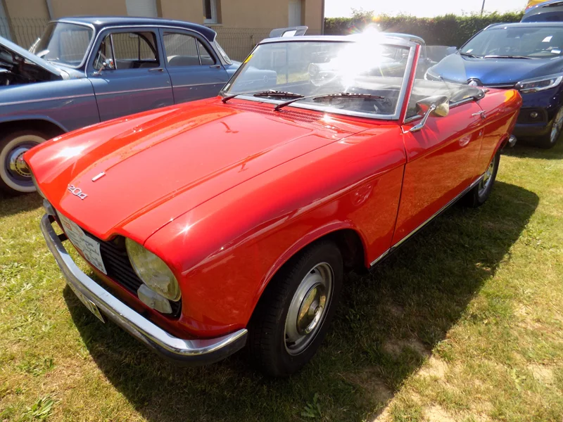 Peugeot 204 cabriolet