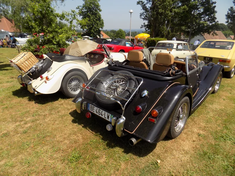 2 Bentley - Arrière