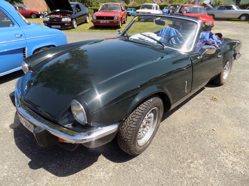 Voiture de marque inconnue