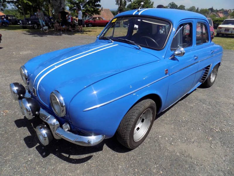 Renault Dauphine